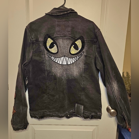 NWT-COTE DE NUITS "Alice in Wonderland/Mad Hatter" Themed  Denim Jean Jacket XL - Picture 2 of 16